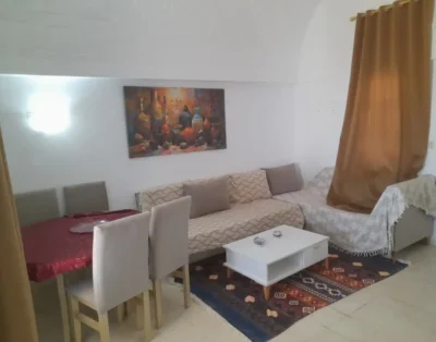 S1 APPARTEMENT EN ETAGE JERBA / MIDOUN TAGUERMESS 4 * VIP *