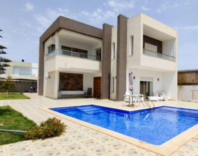 S4 VILLA AVEC PISCINE DJERBA- HOUMET SOUK